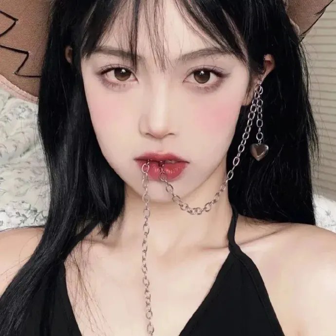 陪她一会儿